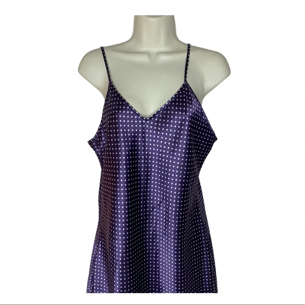 Vintage Bay 6 NY purple polka dot nightgown M - Picture 2 of 15